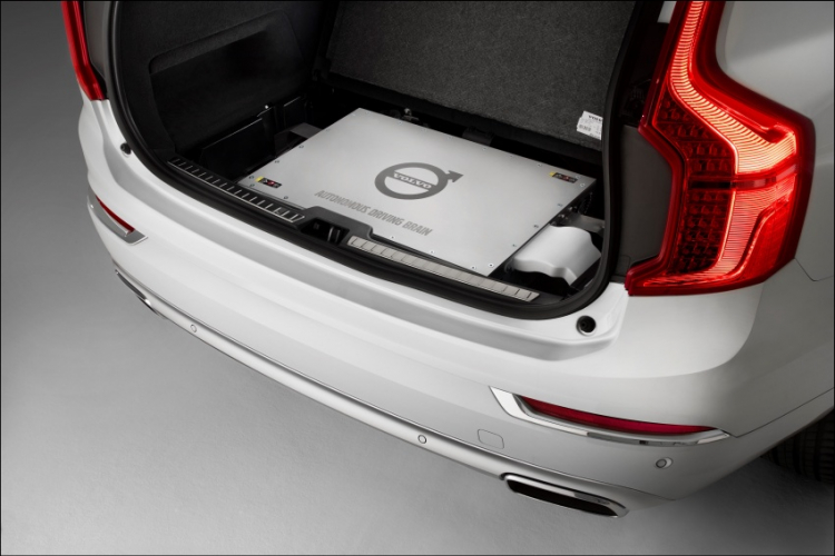 Volvo, Autoliv và Nvidia hợp tác phát triển xe tự lái