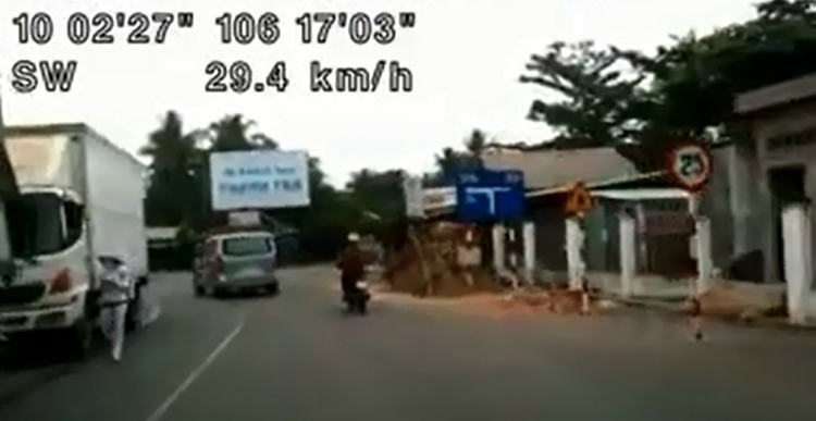 Tập hợp các biển báo <40km/h cần loại bỏ nào