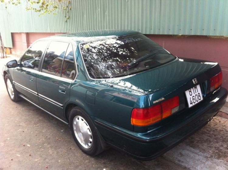 Honda Accord 1993. Honda Accord 1993.