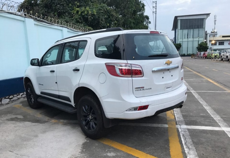 Chevrolet Trailblazer 2017 bất ngờ xuất hiện tại Việt Nam