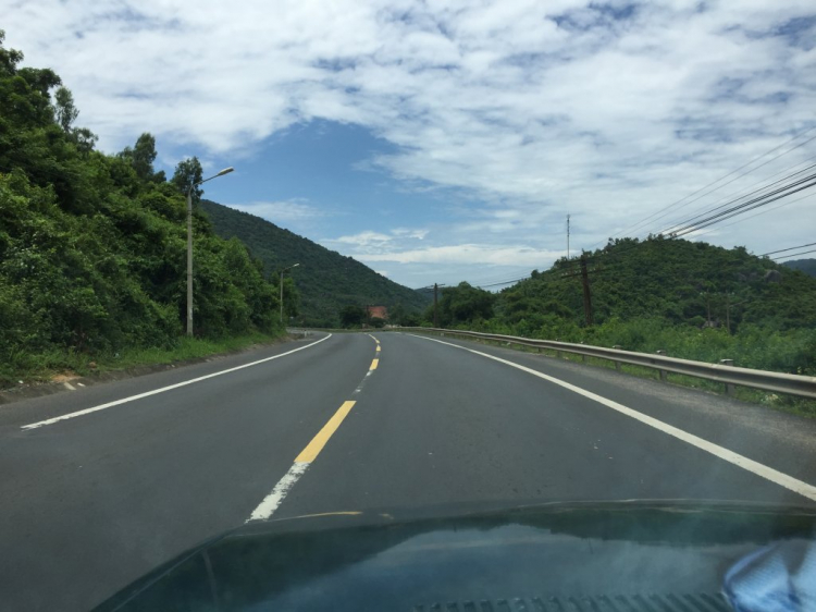 Hè Về, Chở Vợ Con Xuyên Việt. Hè Về, Chở Vợ Con Xuyên Việt.