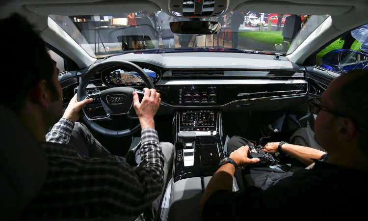 Audi là hãng xe đầu tiên hỗ trợ tính năng tự lái cấp độ 3