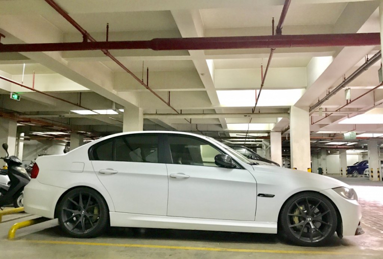 Cần mua bmw e90