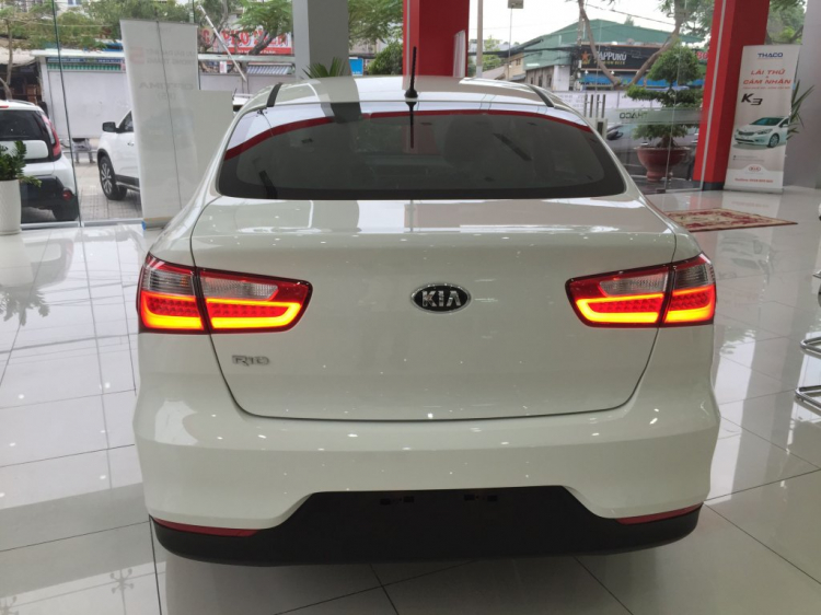 KIA RIO AT - XE NHẬP KHẨU, GIÁ TỐT, XE GIAO NGAY