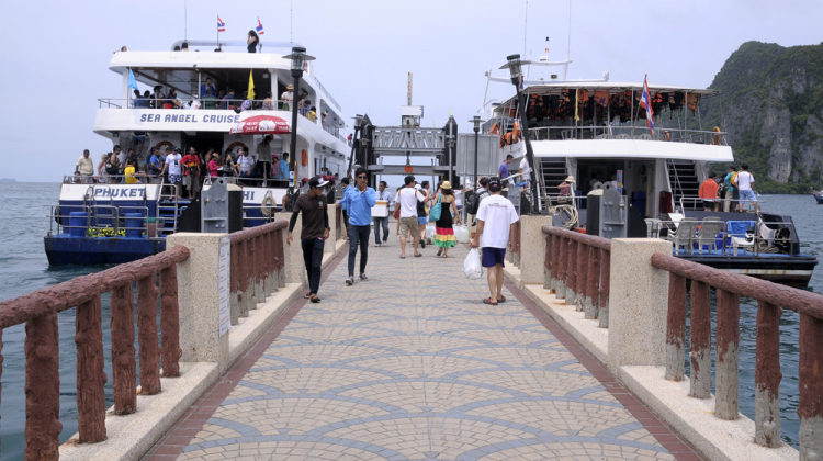 MBFC khởi hành Caravan Hè 2014 : Sài Gòn, Việt Nam – Phuket, TháiLan MBFC khởi hành Caravan Hè 2014 : Sài Gòn, Việt Nam – Phuket, TháiLan