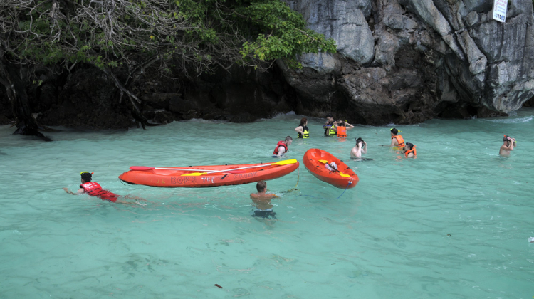 MBFC khởi hành Caravan Hè 2014 : Sài Gòn, Việt Nam – Phuket, TháiLan