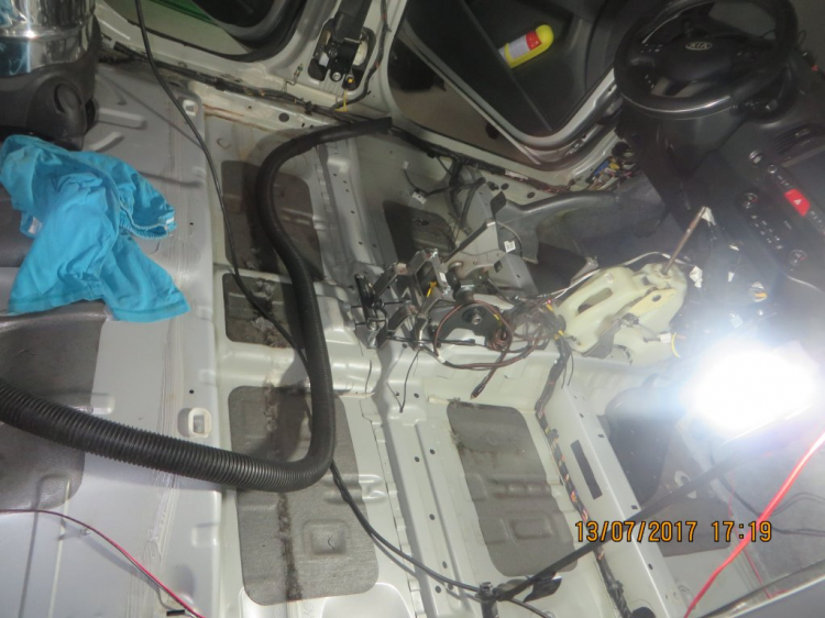 Cách âm cho Kia Sportage Cách âm cho Kia Sportage