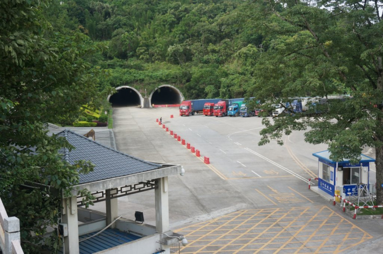 HÀNH TRÌNH XUYÊN VIỆT 2017 6.000km ĐÔNG TÂY BẮC CÙNG CAPTIVA REWW HÀNH TRÌNH XUYÊN VIỆT 2017 6.000km ĐÔNG TÂY BẮC CÙNG CAPTIVA REWW