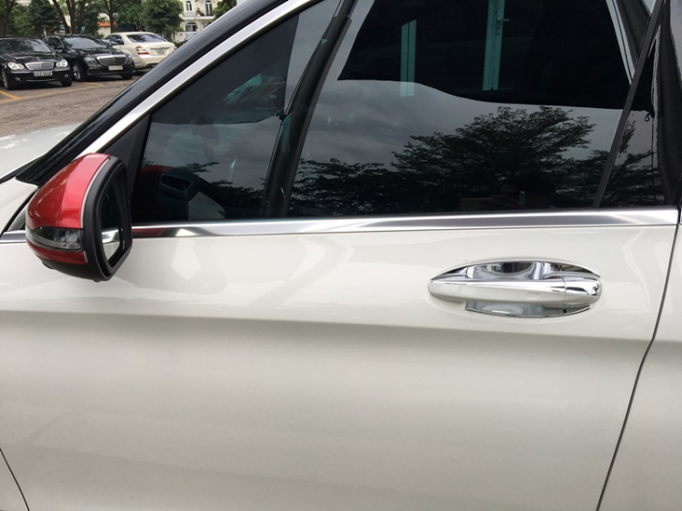 Em khoe GLC300AMG xấu lạ Em khoe GLC300AMG xấu lạ
