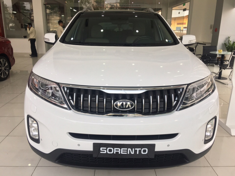 KIA SORENTO 2017 - CHẠY THỬ CÁC DÒNG XE KIA NGÀY 22/7/2017