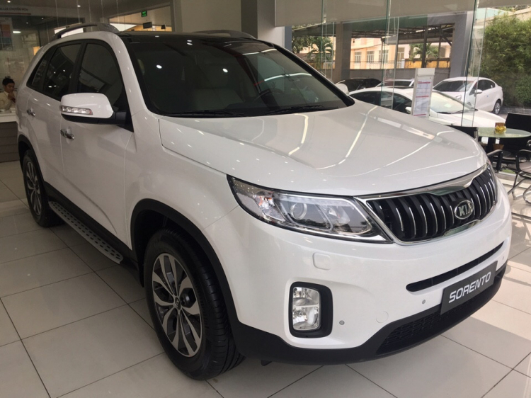 KIA SORENTO 2017 - CHẠY THỬ CÁC DÒNG XE KIA NGÀY 22/7/2017