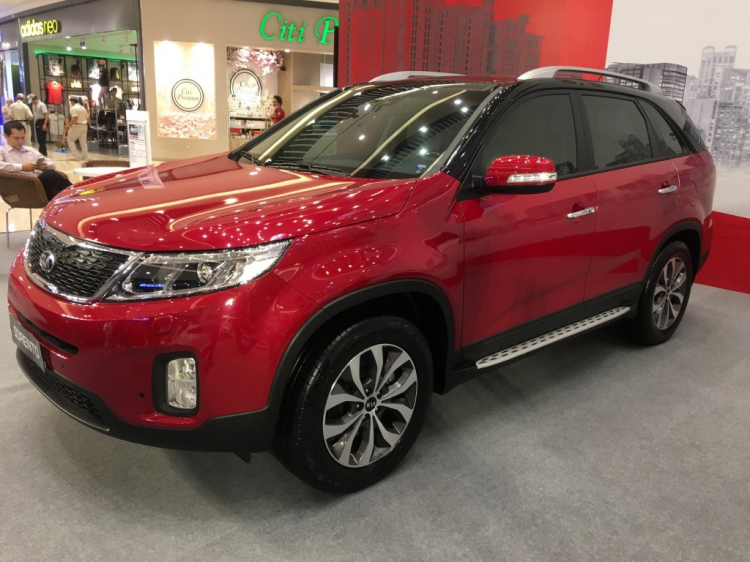 KIA SORENTO 2017 - CHẠY THỬ CÁC DÒNG XE KIA NGÀY 22/7/2017