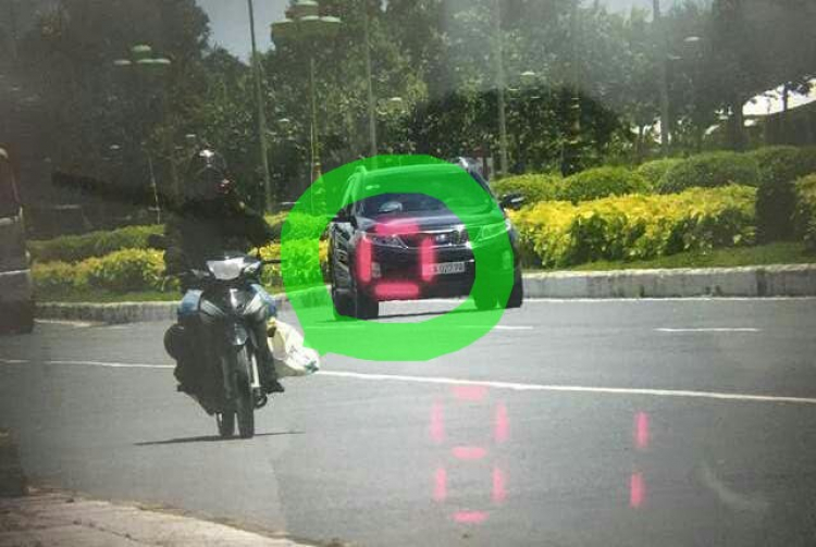 Hình ảnh vi phạm tốc độ qua vụ tướng Liêm Hình ảnh vi phạm tốc độ qua vụ tướng Liêm