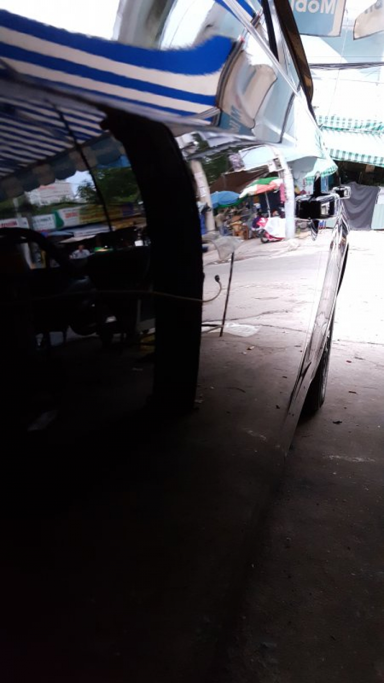 Sáp đánh bóng - giữ độ bền sơn xe Sáp đánh bóng - giữ độ bền sơn xe