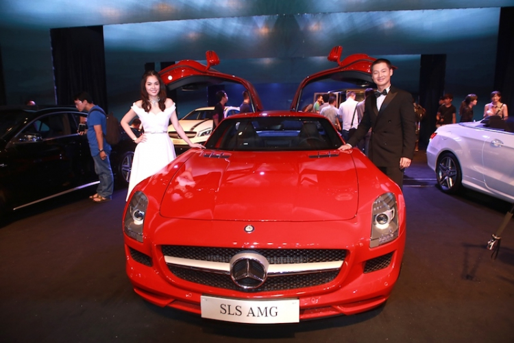 [Video clip] toàn cảnh Mercedes Fascination 2014 tại Hà Nội