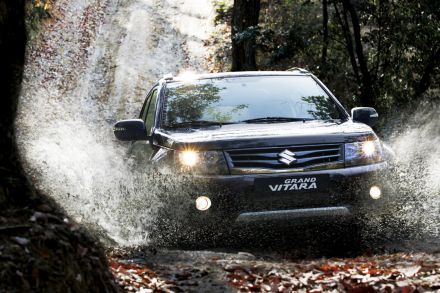 [otosaigon] Grand vitara van hanh 1.jpg