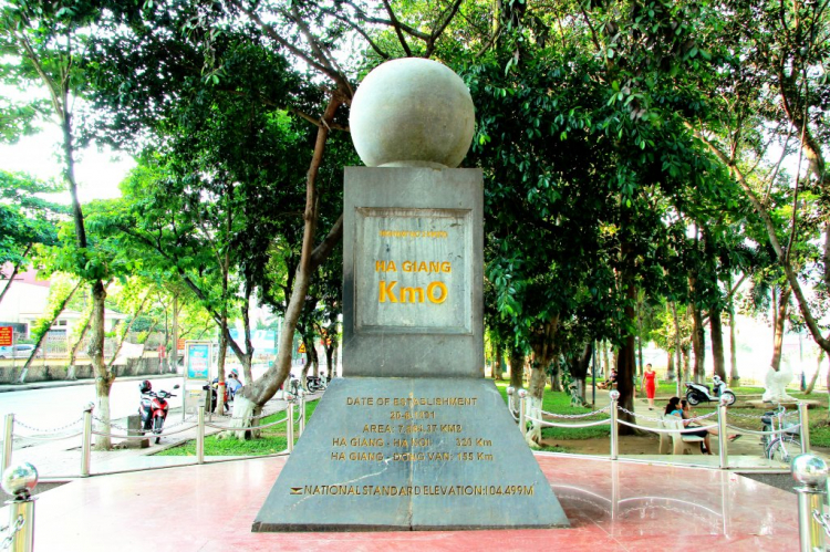 Tà Xùa - Vừa đi vừa đùa! Tà Xùa - Vừa đi vừa đùa!