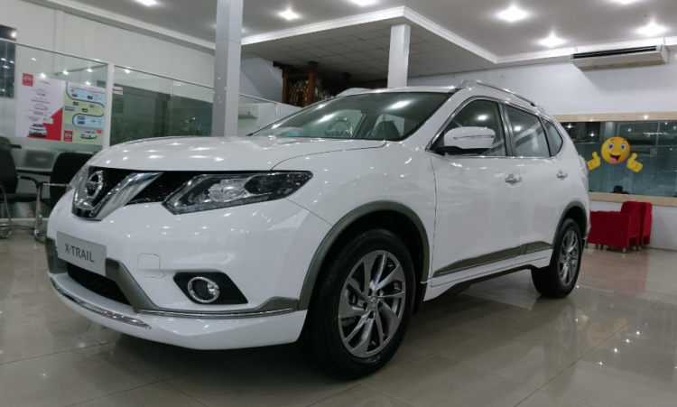 X-Trail 2017 Premium khuyến mãi tốt nhất miền Nam. Tư vấn chuyên nghiệp, nhiệt tình.