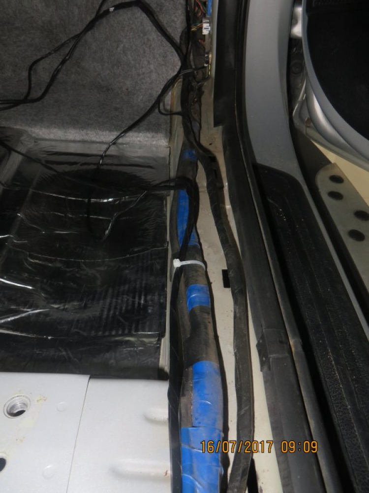 Cách âm cho Kia Sportage Cách âm cho Kia Sportage
