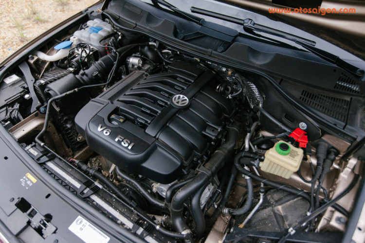 Đánh giá VW Touareg - Thêm lựa chọn SUV cỡ trung đến từ Đức Đánh giá VW Touareg - Thêm lựa chọn SUV cỡ trung đến từ Đức