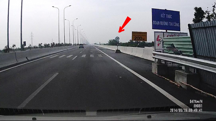 Cao tốc SG - LT anh í đây nè ! ( Hình ảnh )