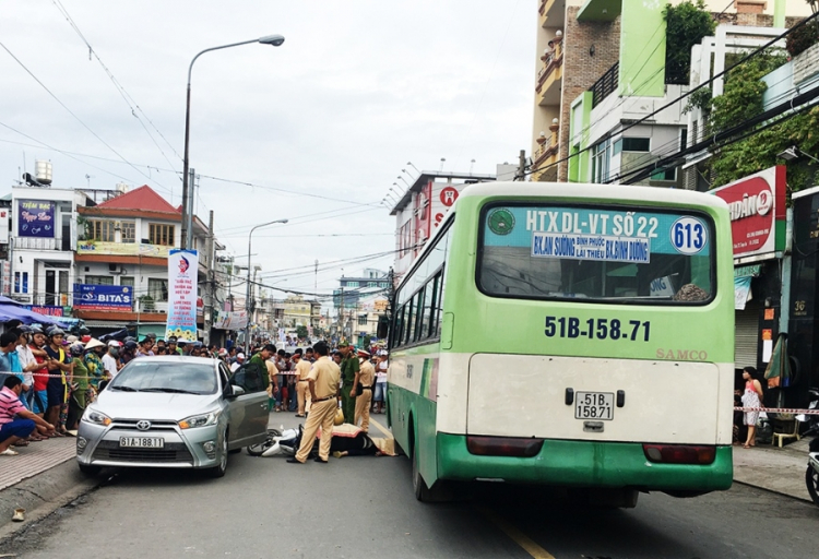 Đã có clip vụ xe bus cán chết người ở Lái Thiêu