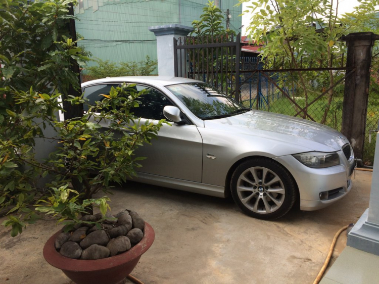Con E90 BMW 325i đầu tiên của em Con E90 BMW 325i đầu tiên của em