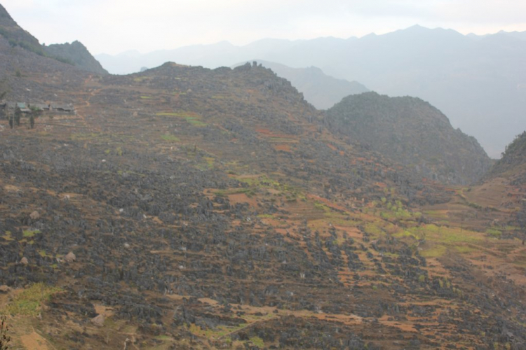 Du xuân Tây bắc. Du xuân Tây bắc.