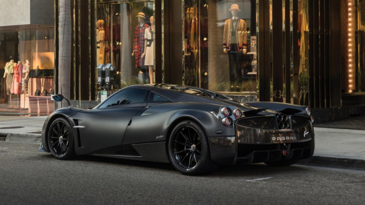 Đấu giá Pagani Huayra Tempesta xám mờ Grigio Scuro Opaco