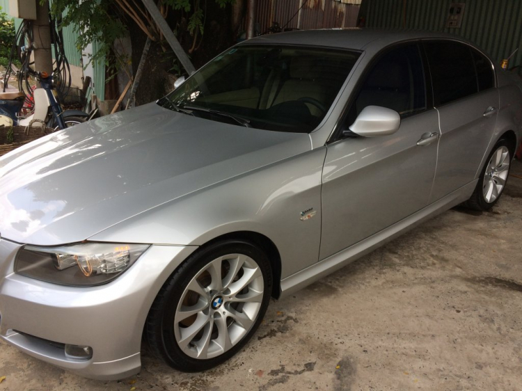 Con E90 BMW 325i đầu tiên của em