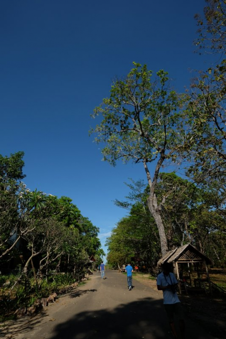 Hành trình Vờ-Cờ-Lờ (Việt-Cam-Lào)