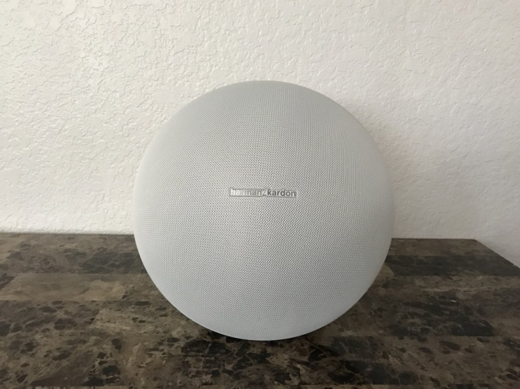 Cần bán loa Harman Kardon Onyx Studio 3