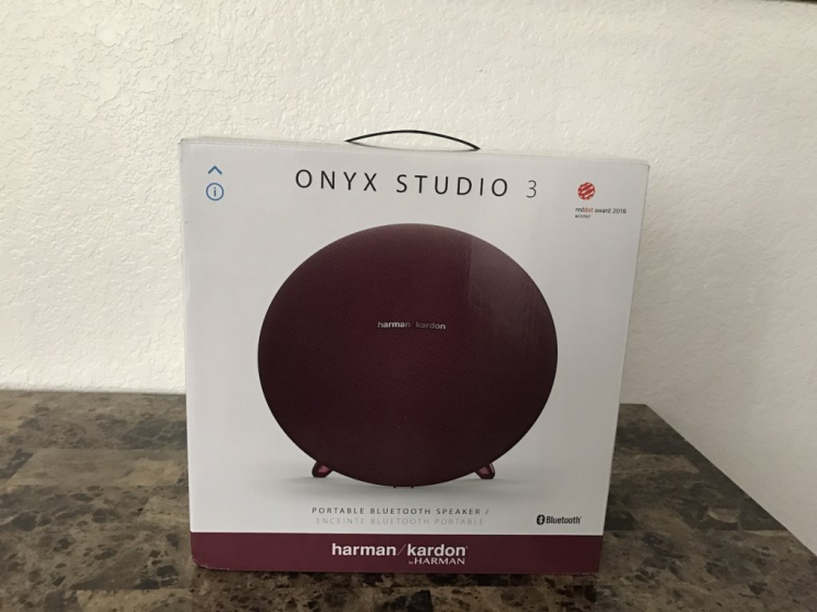 Cần bán loa Harman Kardon Onyx Studio 3