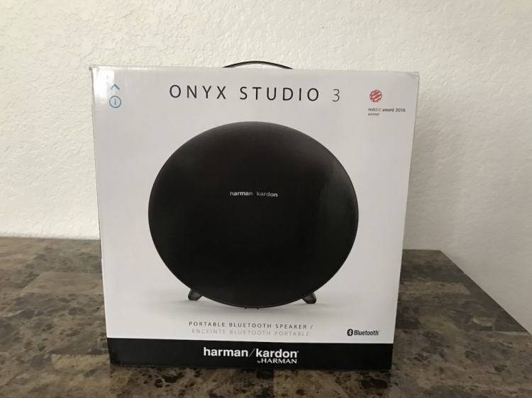 Cần bán loa Harman Kardon Onyx Studio 3