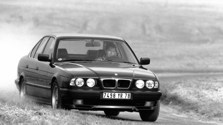Sơ lược lịch sử của BMW M5
