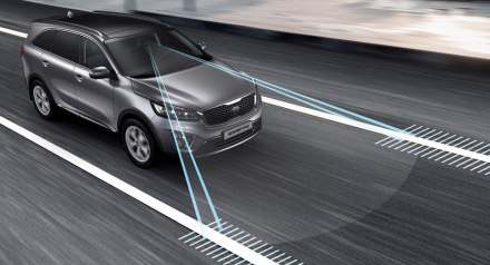 Lane-Departure-Warning-.jpg