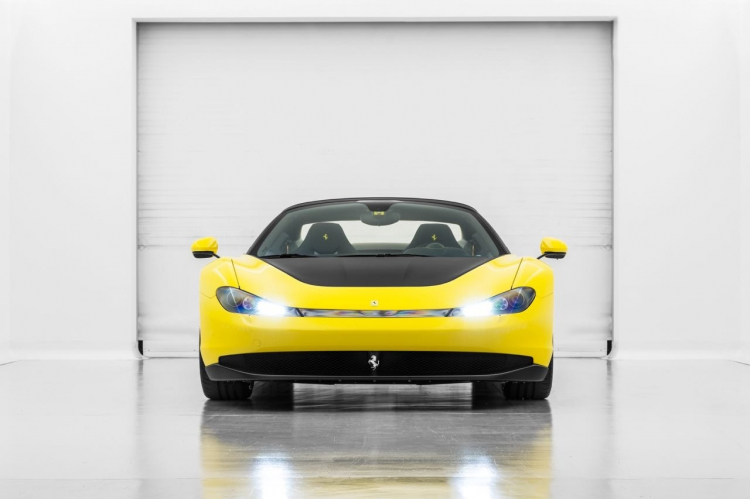 Siêu xe Ferrari hàng độc rao bán 6,1 triệu USD