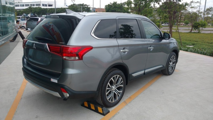 Nên mua xe 7 chỗ nào để chạy Nên mua xe 7 chỗ nào để chạy