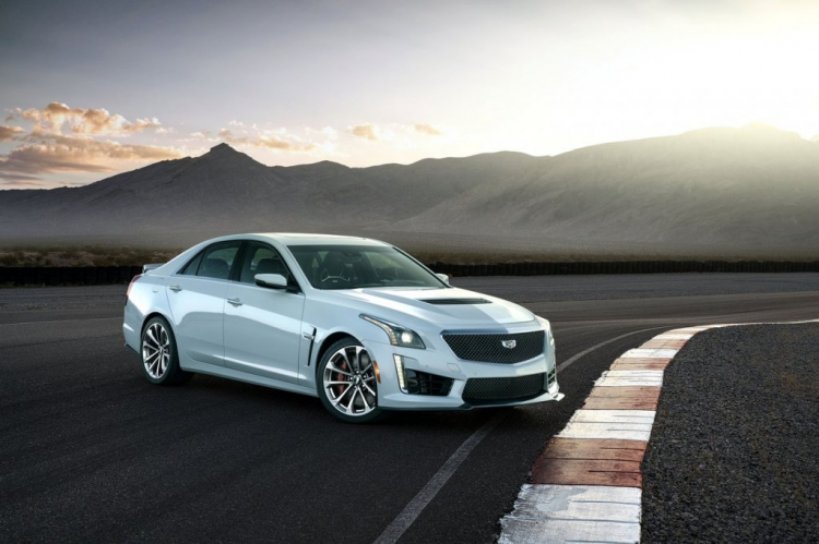 Cadillac ra mắt phiên bản đặc biệt CTS-V Glacier Metallic Edition