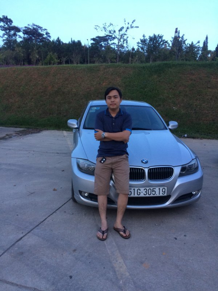 Con E90 BMW 325i đầu tiên của em