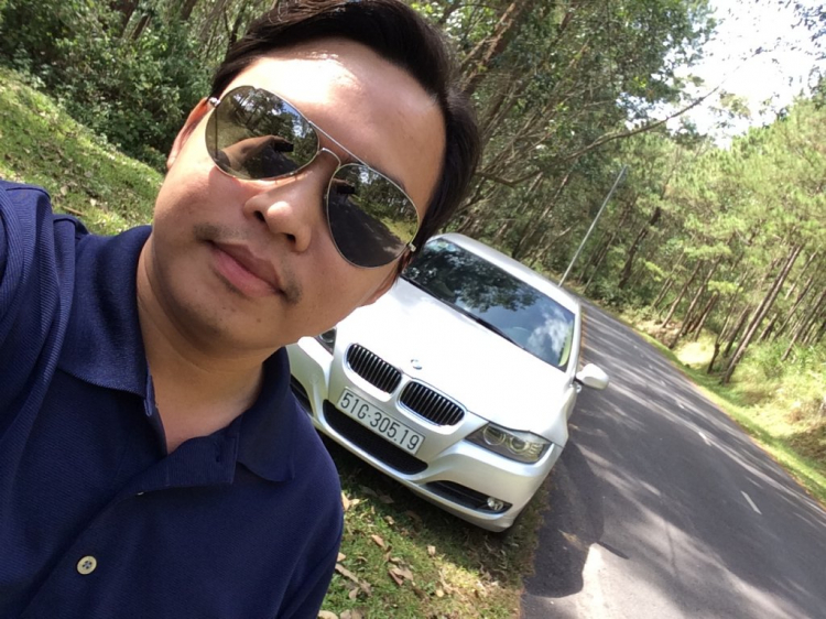 Con E90 BMW 325i đầu tiên của em