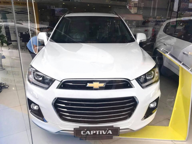 Tư vấn mua xe SUV 7 chỗ tầm trên dưới 1 tỷ Tư vấn mua xe SUV 7 chỗ tầm trên dưới 1 tỷ