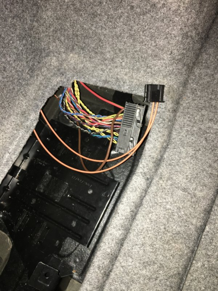 E90 RETROFIT OPTIONS E90 RETROFIT OPTIONS
