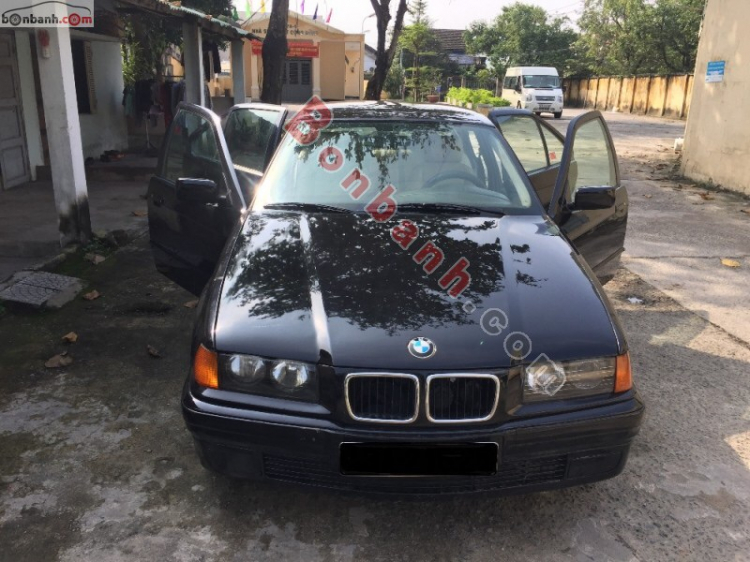 Cần các bác Bimmer giúp!