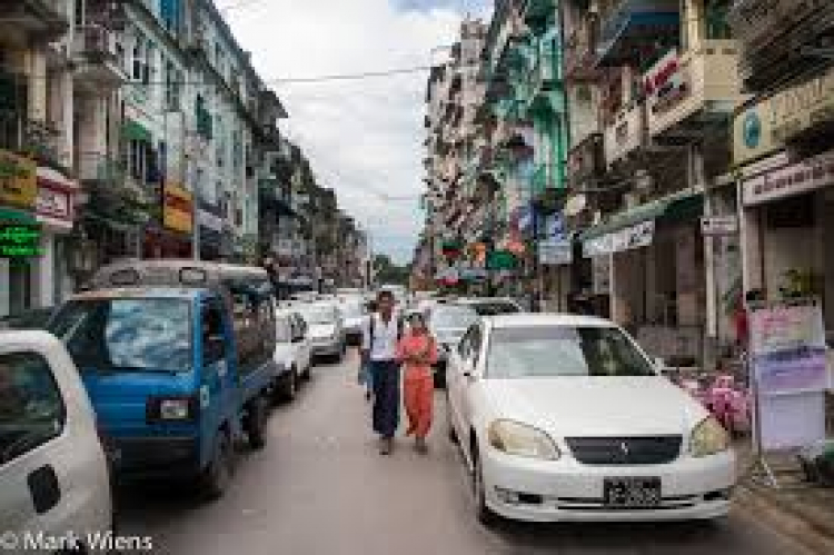 Các bác nghĩ sao về việc ô tô bị trả thù khi đỗ xe gây cản trở người khác??? Các bác nghĩ sao về việc ô tô bị trả thù khi đỗ xe gây cản trở người khác???