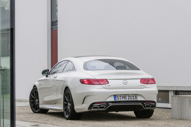 Mercedes-Benz S63 AMG Coupe lộ diện : 577 mã lực