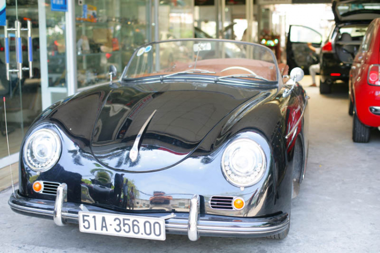 Huyền thoại Porsche 356A Speedster tại Sài Gòn