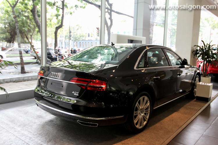 Audi A8L 2014 với đèn “ma trận” xuất hiện tại Việt Nam