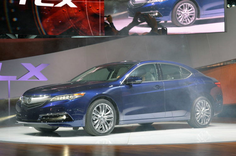 Acura ra mắt TLX sedan 2015