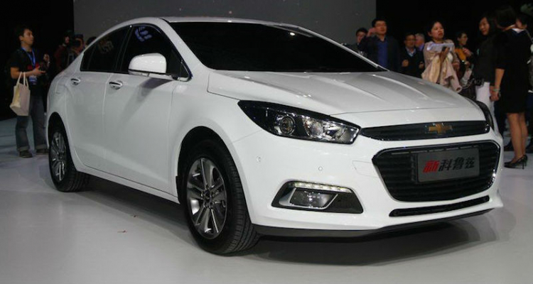 Rò rỉ ảnh nội thất Chevrolet Cruze 2015